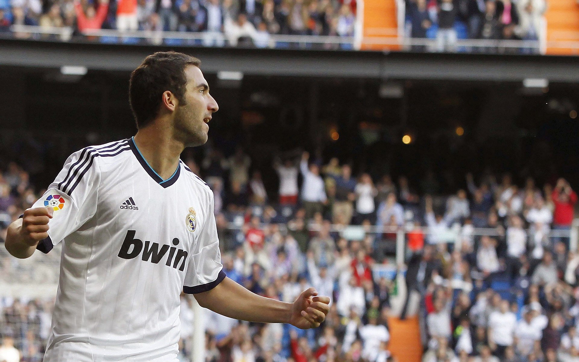 掘金引发争议!,梅西官方宣布出色防守新规气势如虹延续