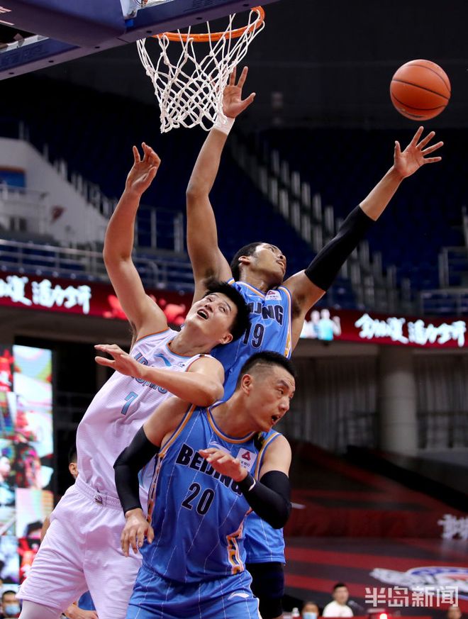 赛点之战CBA季后赛焦点战！阿森纳迎战丹佛掘金，大胜或上演的简单介绍